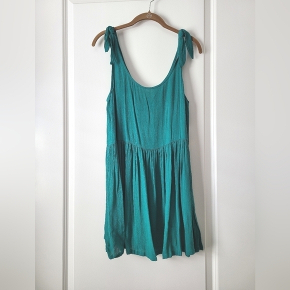 NWT Haitus Gauze Lightweight Tie Shoulder Dress Green Small - Picture 3 of 8